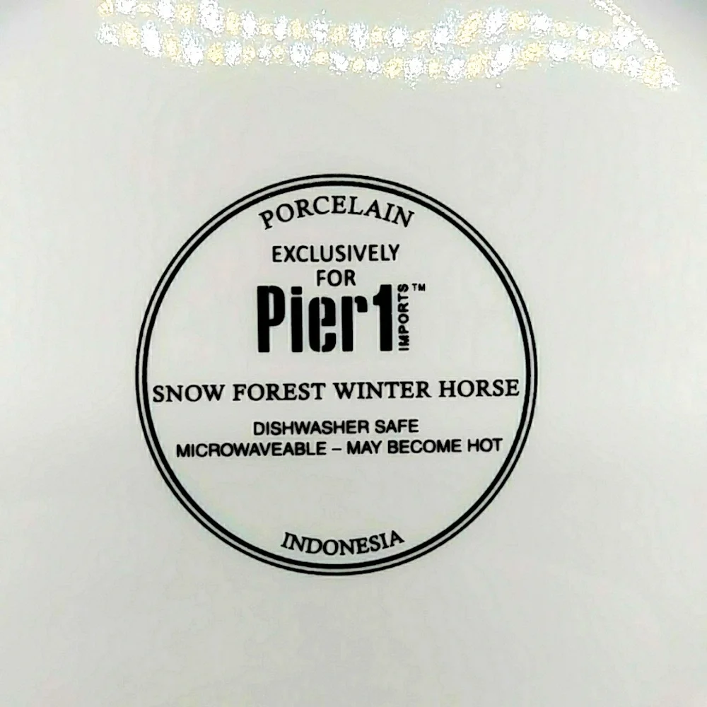 🐴HP! Pier 1 Pair of Accent Plates, Snow Forest Winter Horse. 8.5”